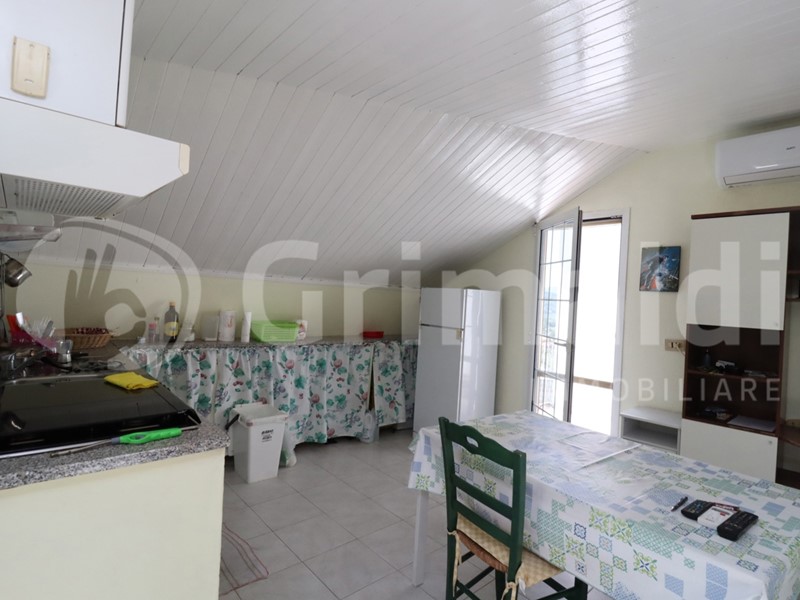 Bilocale in Vendita a Santo Stefano di Magra, 72'000€, 57 m², arredato