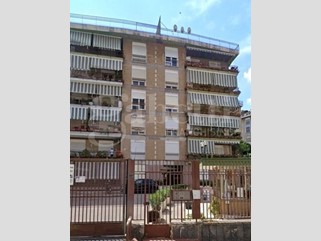 Appartamento in Vendita a Napoli, 370'000€, 135 m²