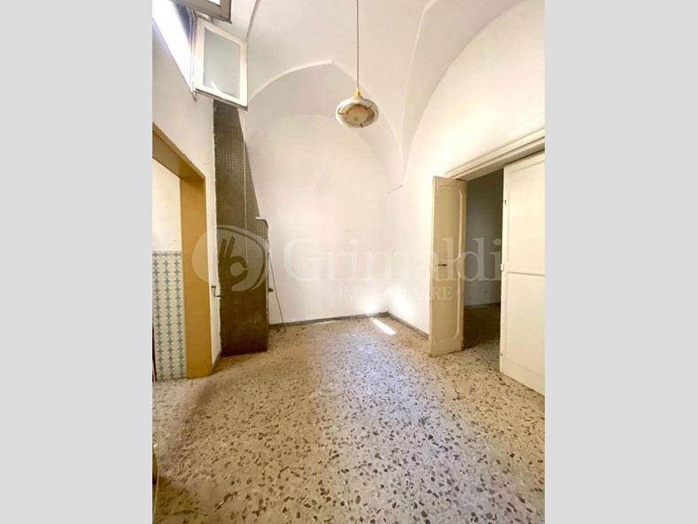 Casa Indipendente in Vendita a Tuglie, 75'000€, 217 m²