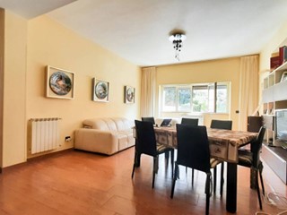 Quadrilocale in Vendita a Fiuggi, 135'000€, 131 m², arredato