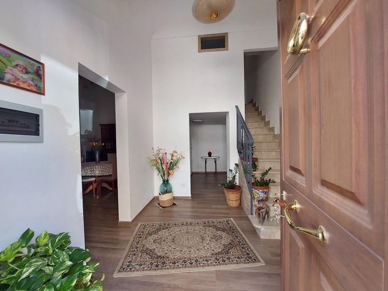 Casa Indipendente in Vendita a Avola, zona Centrale, 100'000€, 100 m²