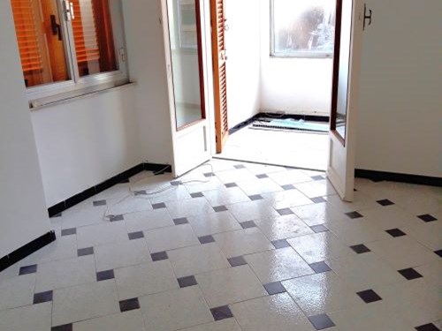 Appartamento in Vendita a Lavagna, zona STAZIONE FFSS , 399'000€, 135 m²