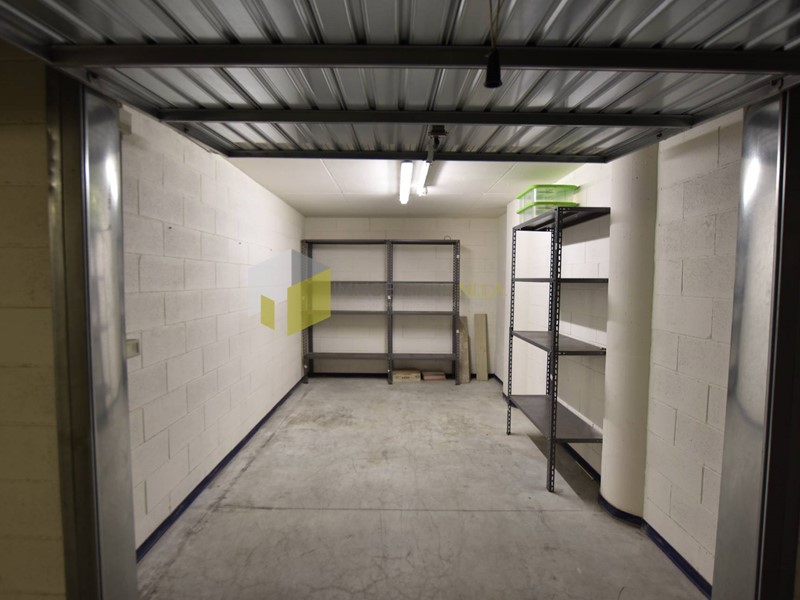 Box in Affitto a Pisa, 150€, 16 m²