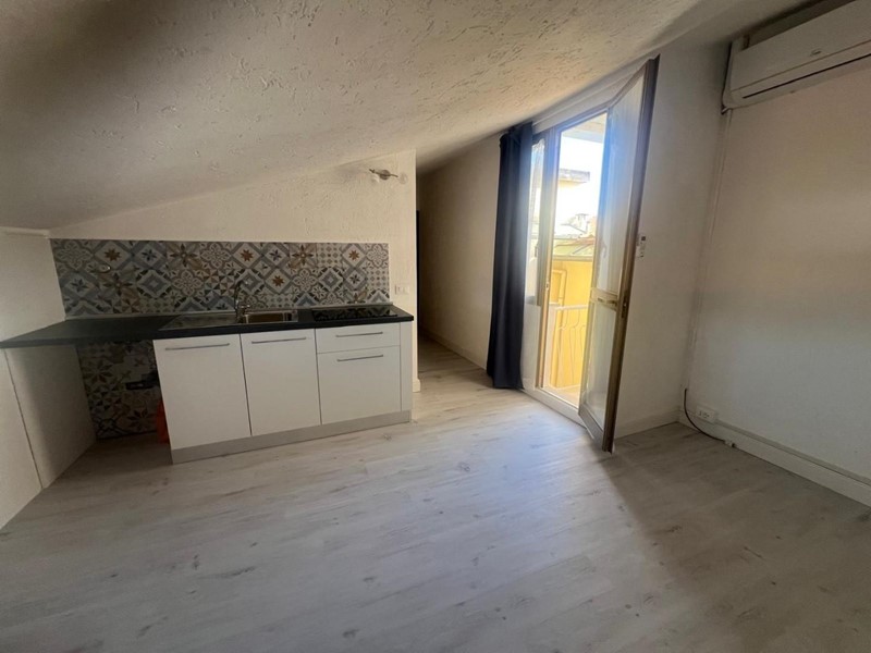 Attico in Vendita a Camaiore, zona Lido di Camaiore, 175'000&euro;, 50 m²