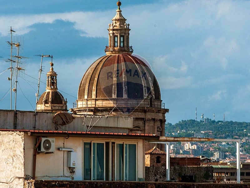 Attico in Vendita a Catania, 118'000&euro;, 65 m²