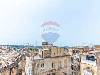 Trilocale in Vendita a Caltagirone, 22'900€, 60 m²