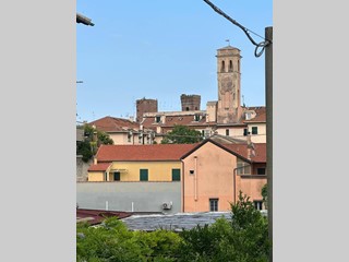 Trilocale in Vendita a Albenga, 168'000€, 65 m²