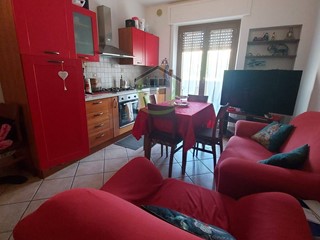 Trilocale in Vendita a Acquaviva Picena, 99'000€, 70 m²