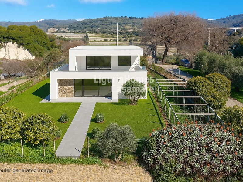 Villa in Vendita a Santo Stefano al Mare, 550'000€, 200 m²