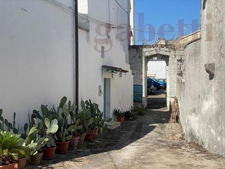 Casa Indipendente in Vendita a Spongano, 90'000€, 100 m²