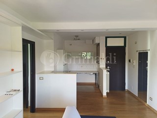 Bilocale in Vendita a Jesi, 150'000€, 60 m², arredato