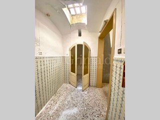 Casa Indipendente in Vendita a Tuglie, 75'000€, 217 m²