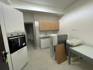 Bilocale in Affitto a Caserta, zona San Leucio, 500€, 55 m², arredato