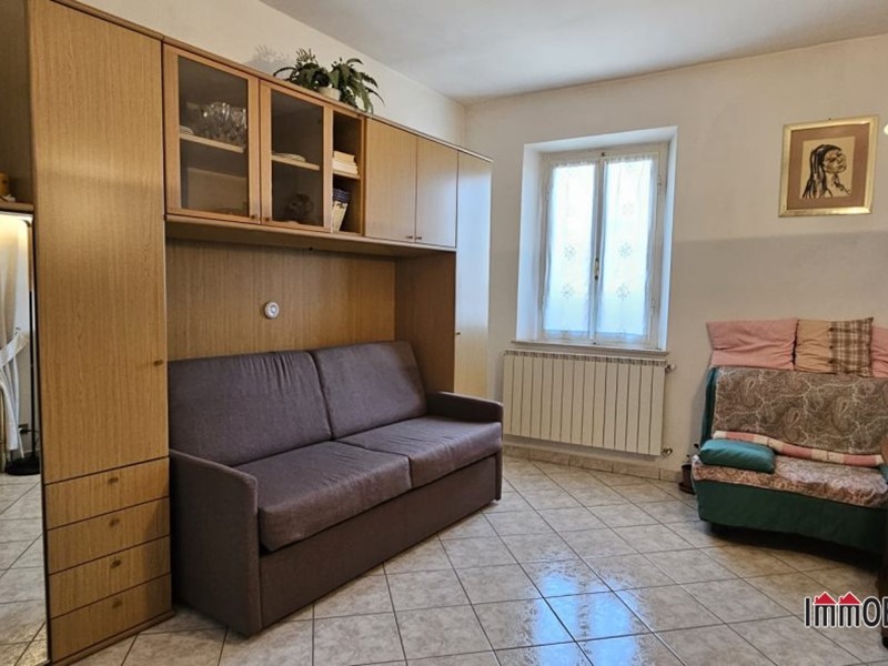 Monolocale in Vendita a Colle di Val D'Elsa, 58'000€, 38 m²