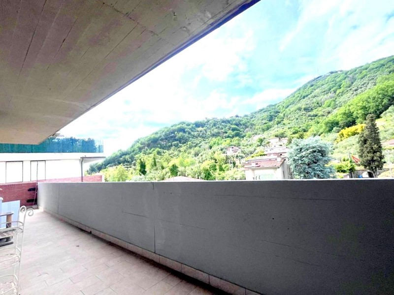 Quadrilocale in Vendita a Carrara, 180'000€, 105 m²