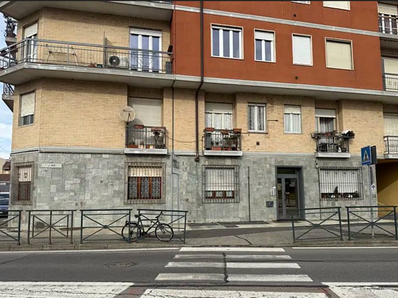 Trilocale in Vendita a Chivasso, 31'500€, 68 m²