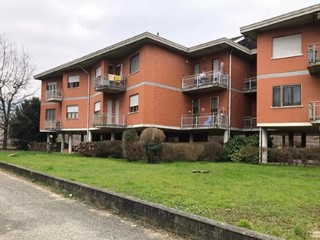 Trilocale in Vendita a Gassino Torinese, 43'875€, 70 m²