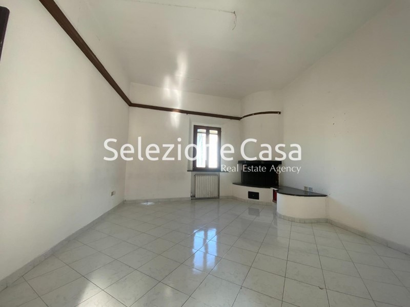Quadrilocale in Vendita a Santa Maria a Monte, 85'000€, 80 m², arredato