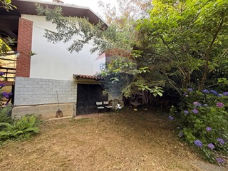 Casa Indipendente in Vendita a San Colombano Belmonte, 49'000€, 90 m²