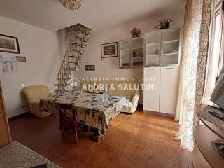 Trilocale in Vendita a Buti, 90'000€, 71 m², arredato