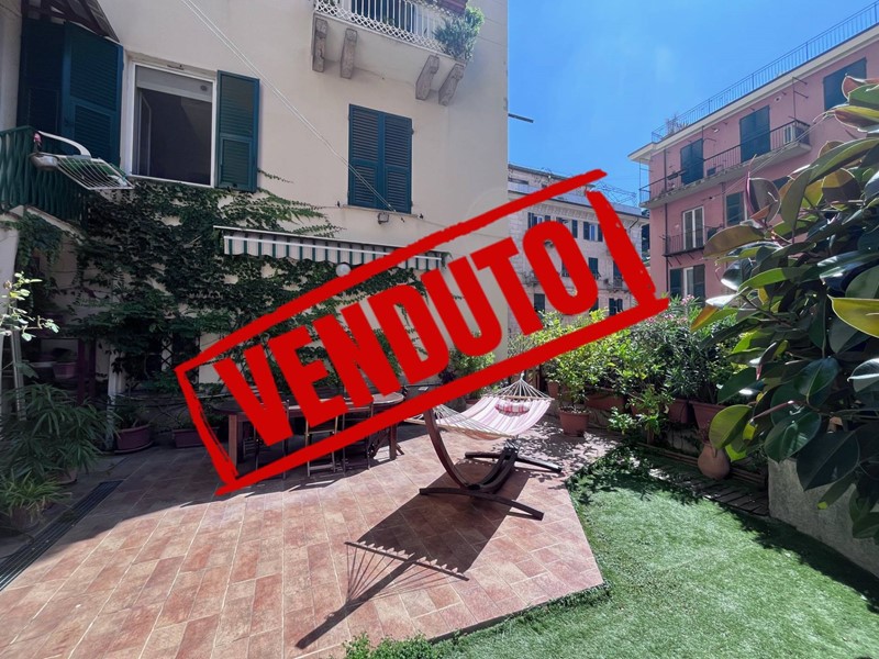 Appartamento in Vendita a Genova, 235'000&euro;, 157 m²