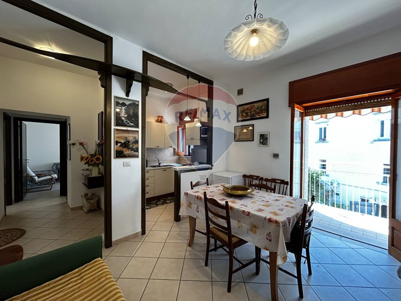 Trilocale in Vendita a Ischitella, 79'000€, 71 m²