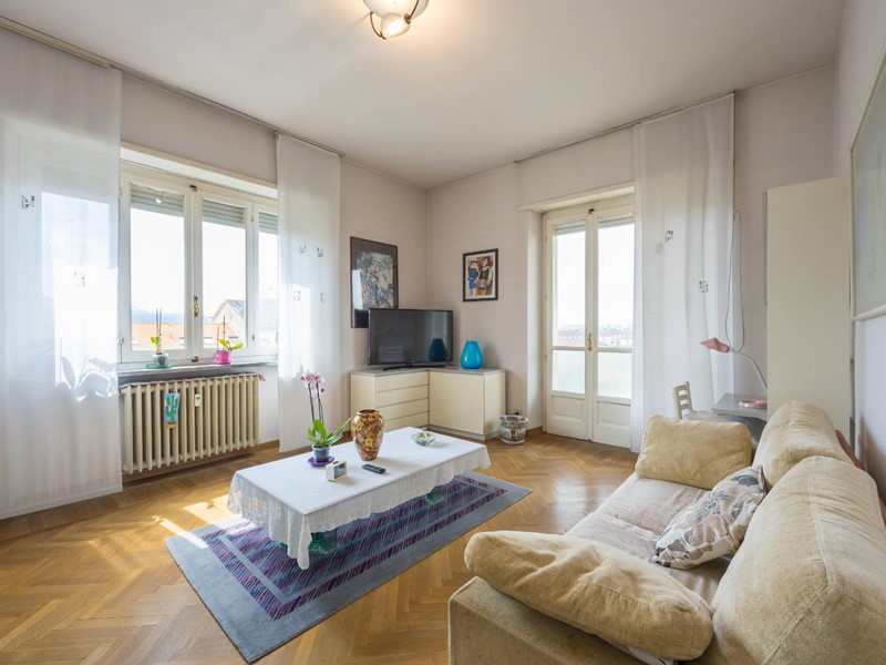 Quadrilocale in Vendita a Torino, 235'000€, 114 m²