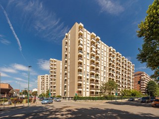 Appartamento in Vendita a Torino, 298'000€, 156 m²