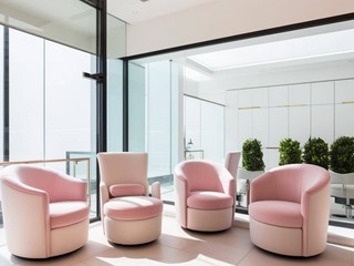 Attività commerciale in Vendita a Pontedera, 190'000€, 290 m²