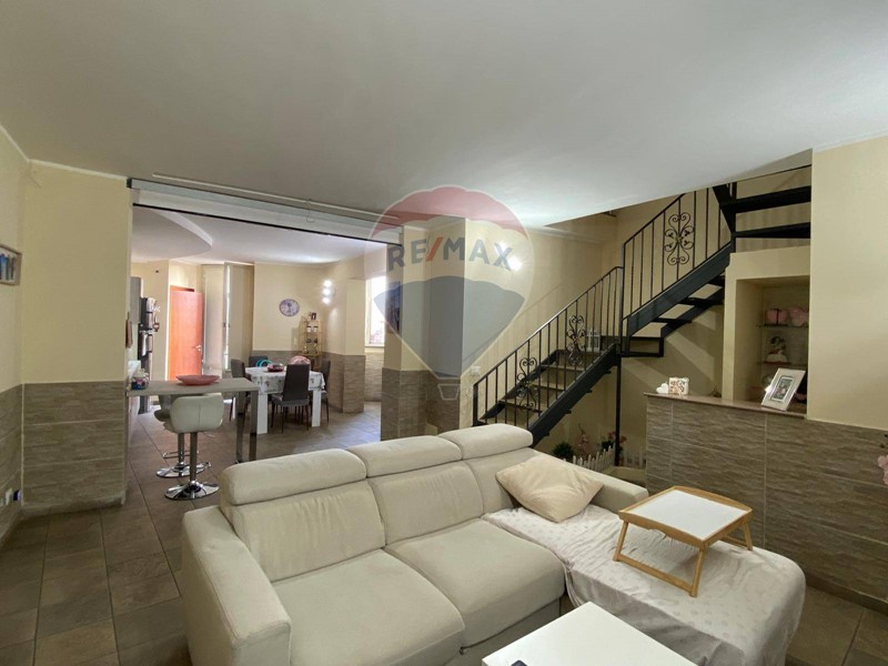 Appartamento in Vendita a Catania, 79'000&euro;, 79 m²