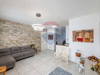 Quadrilocale in Vendita a Torre Boldone, 250'000€, 103 m²