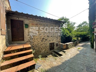 Rustico in Vendita a Pelago, 55'000€, 64 m²