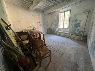 Casa Indipendente in Vendita a Vicopisano, 150'000€, 300 m²