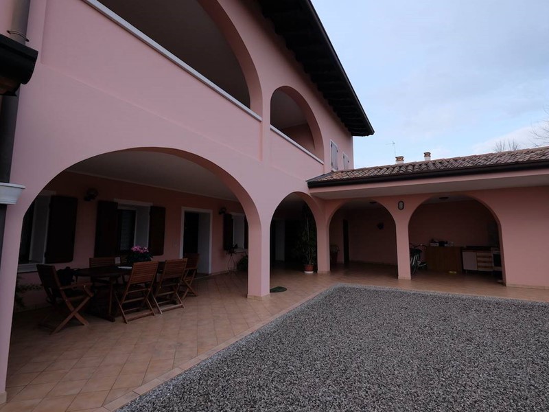 Villetta a schiera in Vendita a Cordenons, 290'000€, 274 m²
