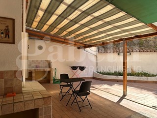 Trilocale in Vendita a Sanremo, 169'000€, 81 m², arredato