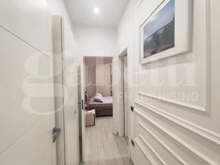 Bilocale in Vendita a Portici, 189'000€, 60 m²