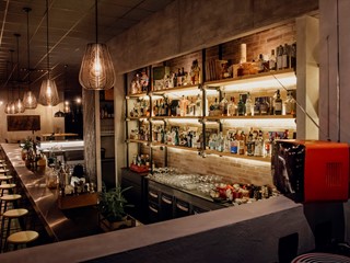 Attività commerciale in Vendita a Nova Milanese, 175'000€, 500 m²