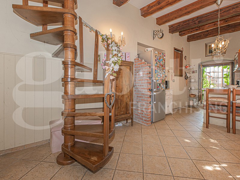 Quadrilocale in Vendita a Rivoli, 210'000€, 104 m²