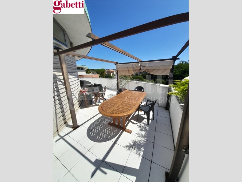 Appartamento in Vendita a Poggibonsi, 335'000€, 146 m²