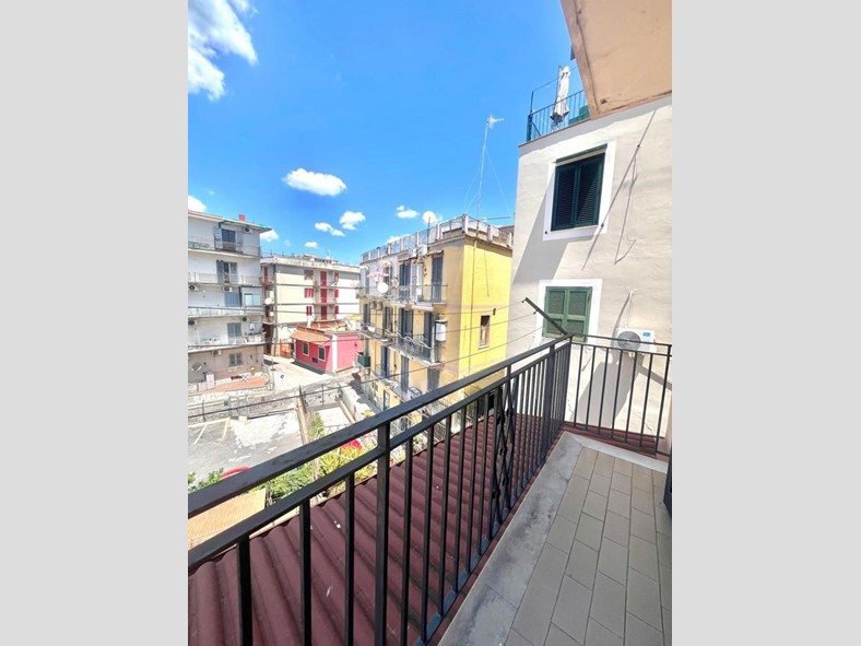 Quadrilocale in Vendita a Pozzuoli, 290'000€, 133 m²