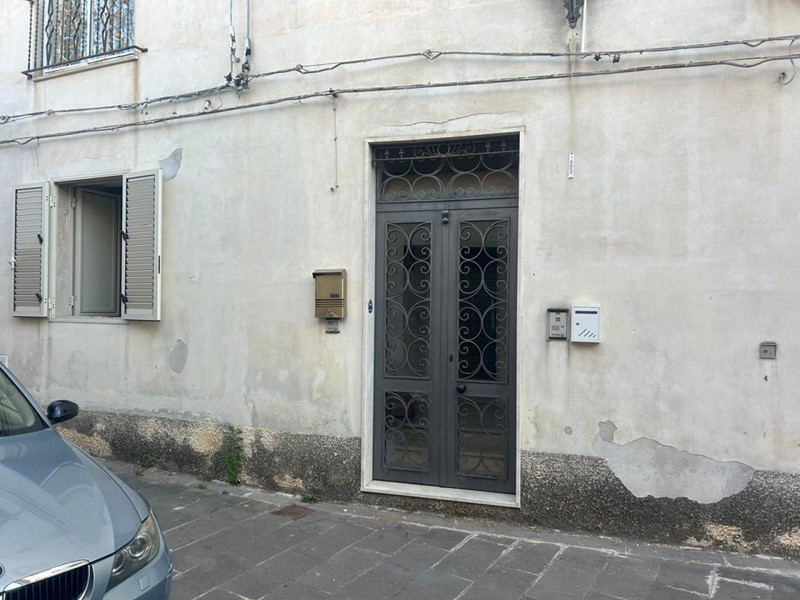 Trilocale in Vendita a Melilli, 38'000€, 114 m²