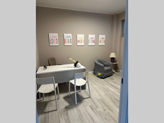 Ufficio in Affitto a Parma, zona Parma Frazioni - Delegazioni, 15 m²