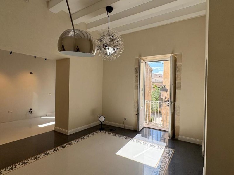 Quadrilocale in Vendita a Siracusa, 370'000&euro;, 100 m²