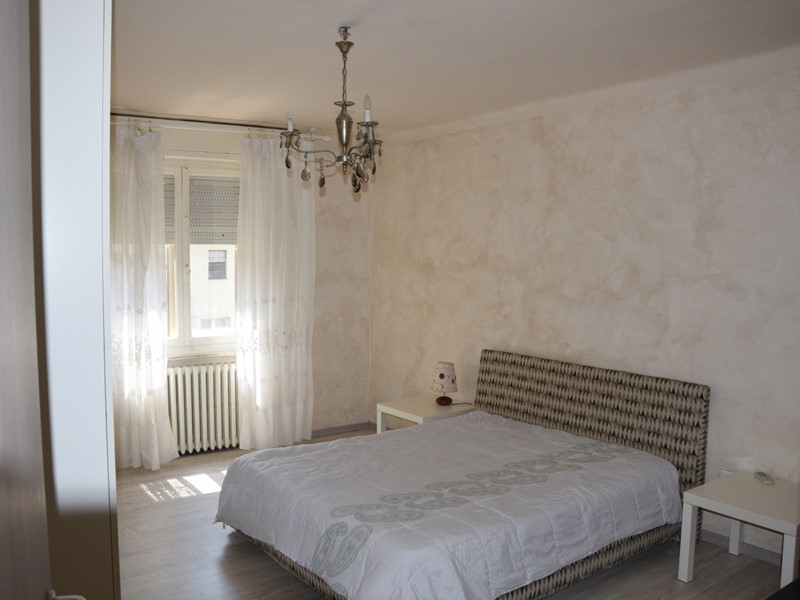 Appartamento in Vendita a Novafeltria, 88'000€, 85 m², arredato, con Box