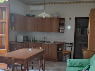 Appartamento in Vendita a Aci Sant'Antonio, 110'000€, 150 m²