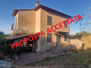 Casa Indipendente in Vendita a Casciana Terme Lari, zona Casciana Terme, 370'000&euro;, 250 m²