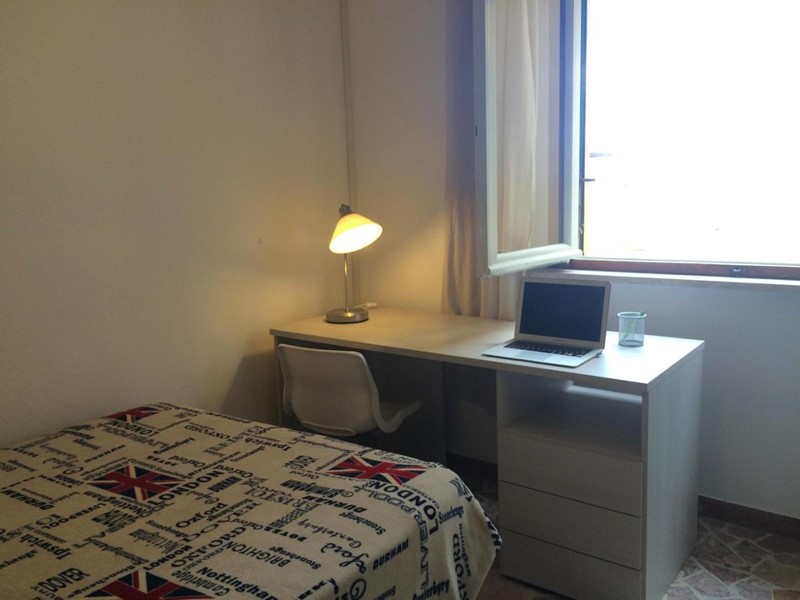 Appartamento in Affitto a Pisa, 580€, 20 m², arredato