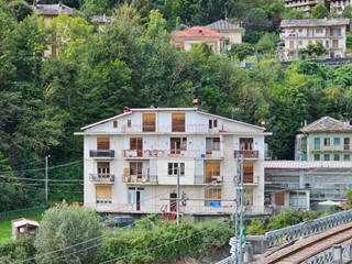 Appartamento in Vendita a Mezzenile, 31'800€, 119 m²