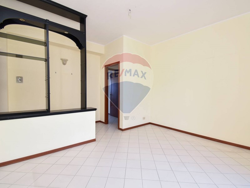 Trilocale in Vendita a Aci Castello, 125'000€, 90 m²