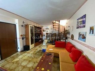 Quadrilocale in Vendita a Belpasso, 79'000€, 90 m²